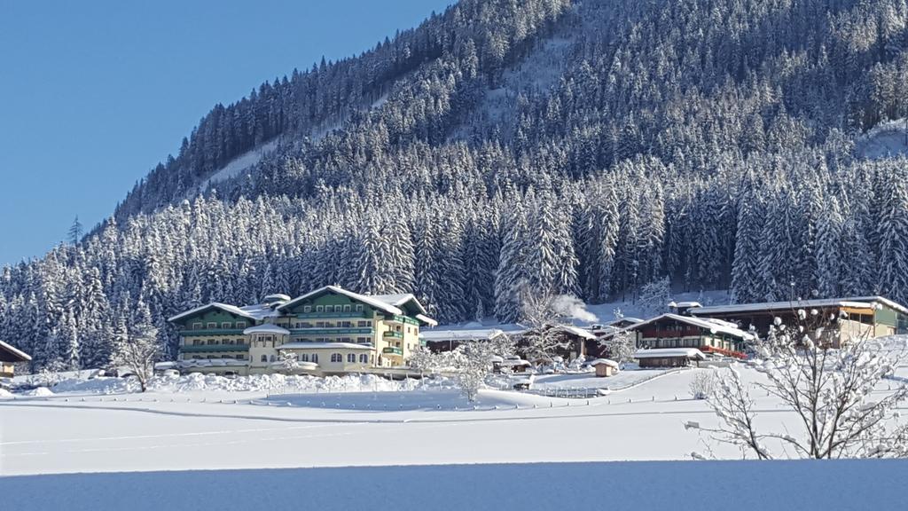 Wohlfuehlresort Und Feriengut Martinerhof 상트마틴암테넨게비르게 외부 사진