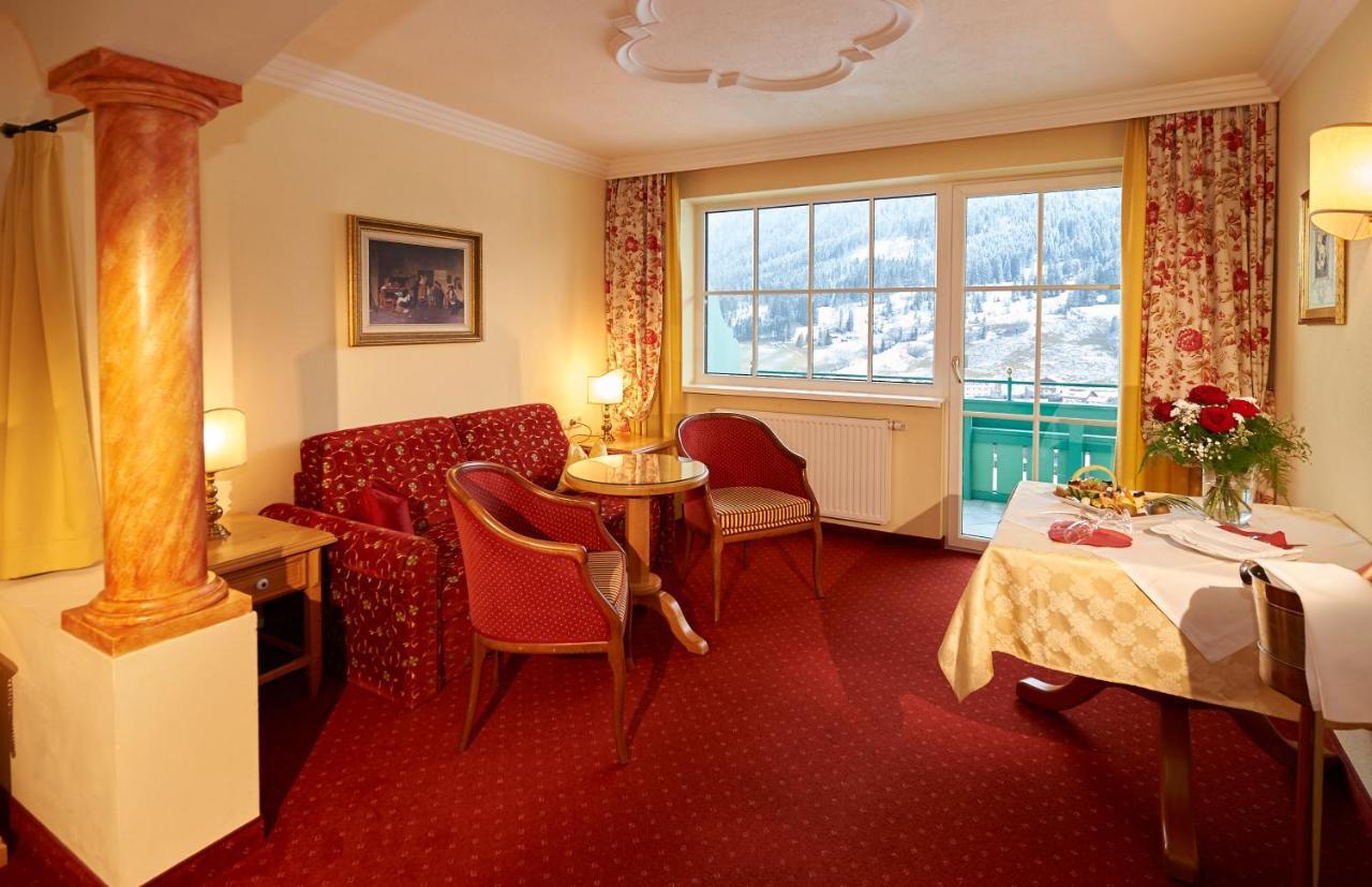 Wohlfuehlresort Und Feriengut Martinerhof 상트마틴암테넨게비르게 외부 사진