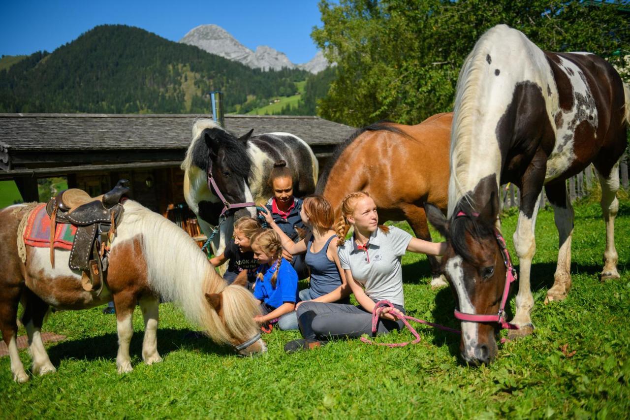 Wohlfuehlresort Und Feriengut Martinerhof 상트마틴암테넨게비르게 외부 사진
